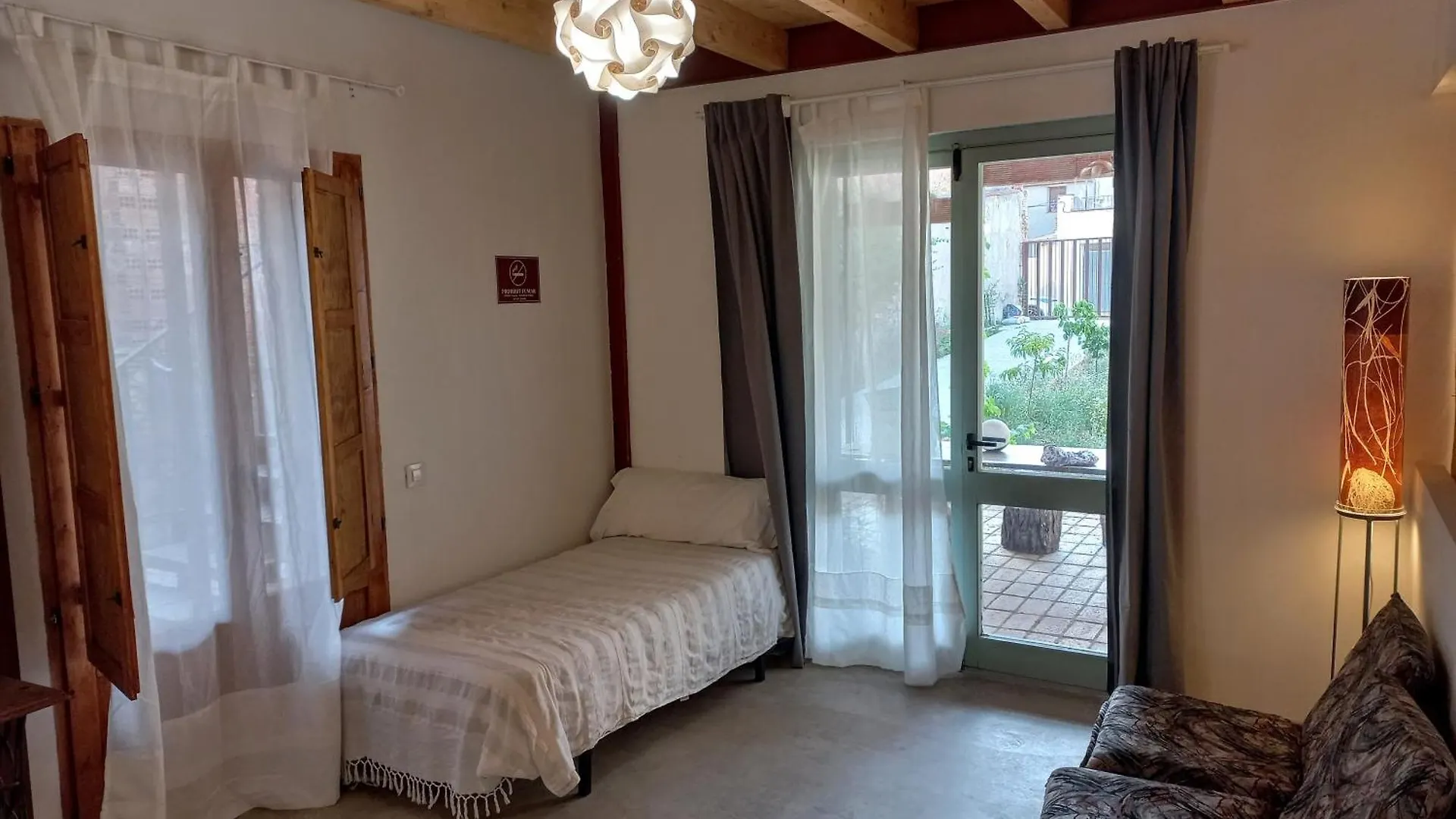 Bed and Breakfast Cal Teixidor Mediona